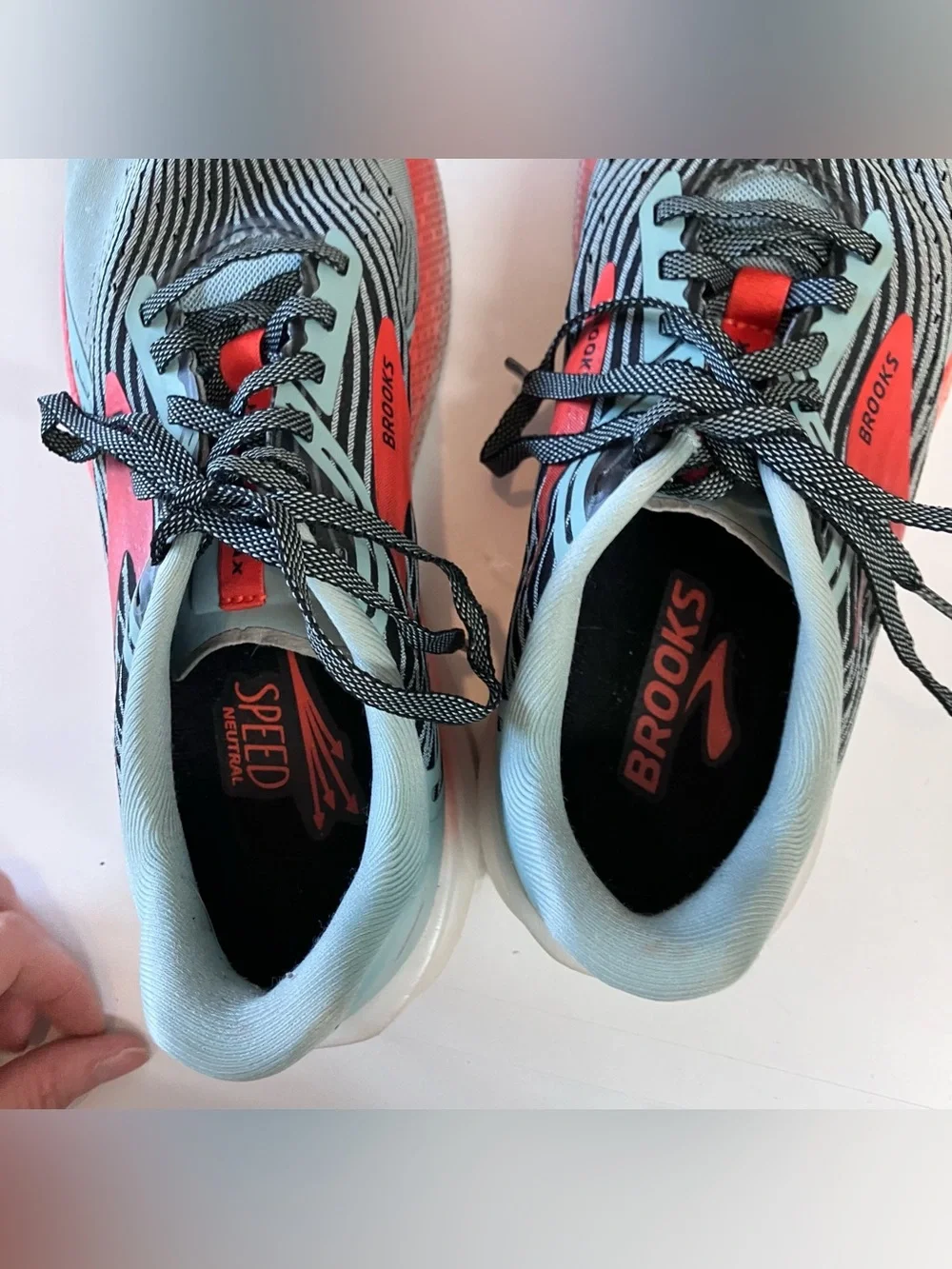 Brooks women hyperion